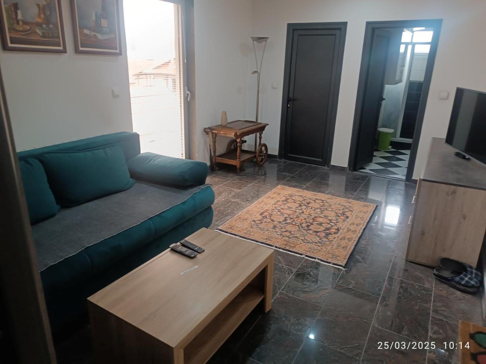 Blue Point Apartamento Kragujevac Exterior foto
